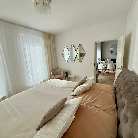 Daire Harmonie - Modern Near Center With Free Private Parking