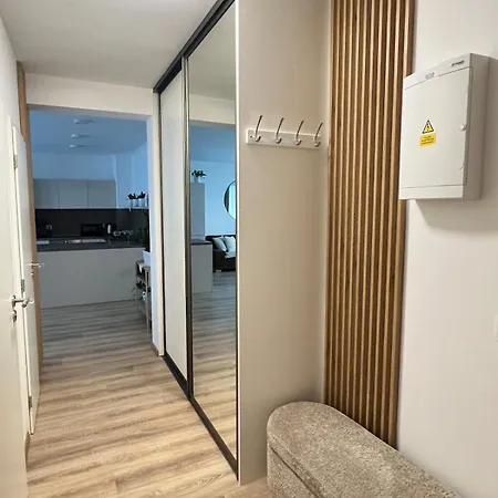 Harmonie - Modern Near Center With Free Private Parking * Братислава